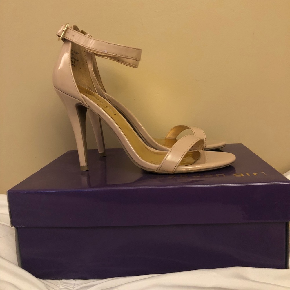 MADDEN GIRL DAFNEY ANKLE STRAP SANDAL